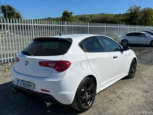 Alfa Romeo Giulietta Veloce 1.8L Automatic Petrol - Image 2