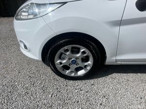 Ford Fiesta 2012 - Image 3