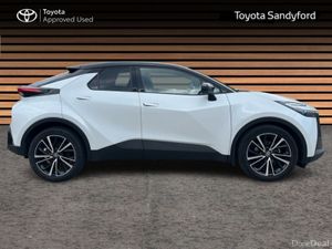 Toyota C-HR TOP SPEC SOL // PANORAMIC ROOF // POWE - Image 3