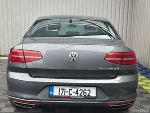 2017 Volkswagen Passat 2.0 TDI Highline - Image 4