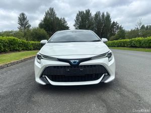 TOYOTA COROLLA GZ SPORT 1.8 PETROL HYBRID 2017 - Image 2