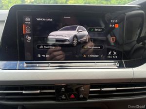 Volkswagen Golf 2023 - Image 4