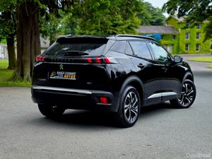 2023 Peugeot e2008 GT - Image 3