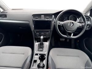 Volkswagen Golf COMFORTLINE - Image 2