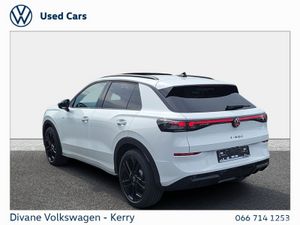 Volkswagen T-Roc R-LINE MHEV 1.5 PETROL 116BHP - Image 4