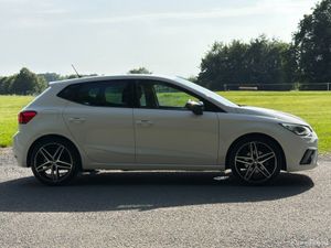 SEAT Ibiza 2019 FR 1.0 TSI 115 Tiny Mileage - Image 3