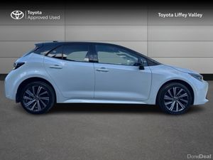 Toyota Corolla L/SPORT HB 4DR AUTO HYBRID - Image 3