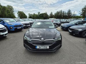Skoda Superb Style 2.0tdi 150HP 4DR - Image 2