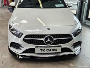 18 MERCEDES-BENZ A180 AMG LINE NIGHT EDITION AUTO - Image 4