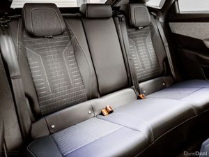 Peugeot 3008 Allure Hybrid Auto 145HP - Image 4