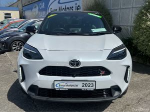 Toyota Yaris Cross GR SPORT HYBRID AUTOMATIC 1.5 P - Image 2