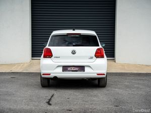 Volkswagen Polo 5DR Auto - Image 3