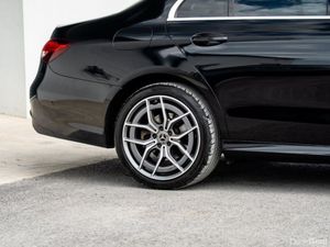Mercedes-Benz E-Class E220D 4Matic AMG - Image 4