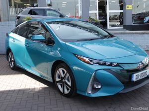 2020 TOYOTA PRIUS 1.8 PLUG-IN HYBRID 4DR SALOON - Image 2