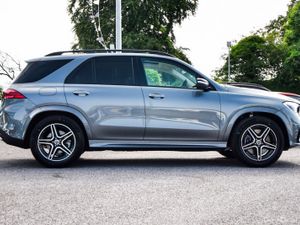 Mercedes-Benz GLE 350de AMG 328bhp 4Matic Night Pa - Image 4
