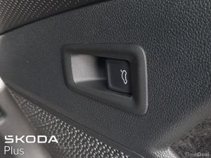 Skoda Kodiaq **SUNROOF**FULL BLACK LEATHER**SELECT - Image 3