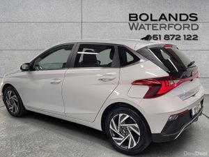 Hyundai i20 i20 Deluxe Plus - Image 2