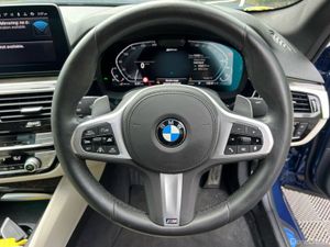 BMW 5-Series 530e LCI M-SPORT 2.0 PLUG-IN HYBRID A - Image 3