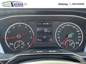 Volkswagen Polo 1.0 TSI HIGH LINE Automatic, Rever - Image 4