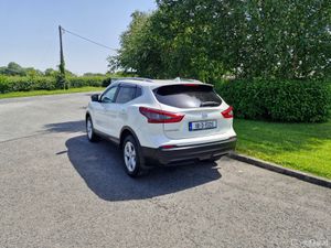 Nissan Qashqai  Diesel (NCT AND TAXED)!!! - Image 4