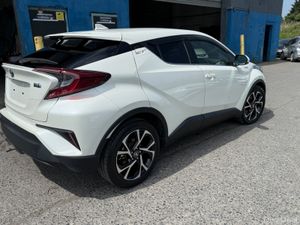 2018 Toyota CHR Hybrid Automatic - Image 3