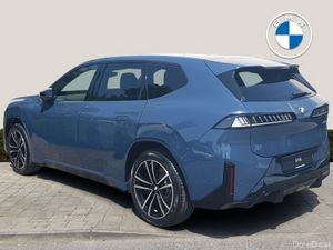 BMW iX3 xDrive50 - Image 4