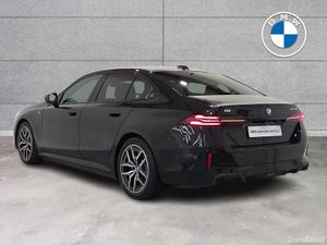 BMW i5 eDrive40 M Sport Saloon - Image 3