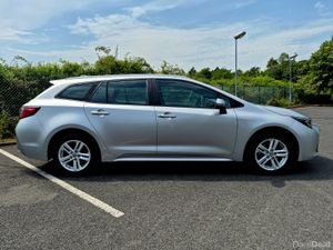 2022 TOYOTA COROLLA LUNA HYBRID - Image 2