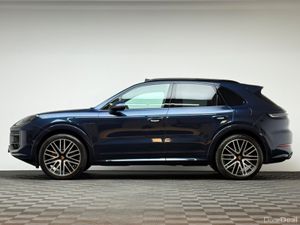 Porsche Cayenne CAYENNE 3.0 E-HYBRID 470HP *HUGE S - Image 4