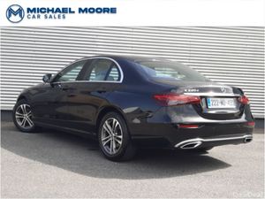 Mercedes-Benz E-Class E220 CDI Auto Avantgarde - Image 3
