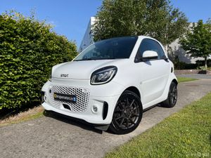 Smart Fortwo 2022 EV*Brabus Line* - Image 3