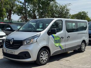 RENAULT TRAFIC WHEELCHAIR ASSESSABLE TAXI 2019 - Image 3