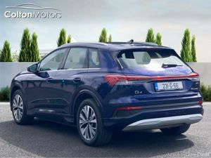Audi Q4 e-tron 40 Sport - Image 3