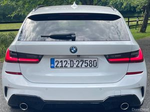 BMW 3-Series M-Sport Plug in Hybrid 2021 - Image 4