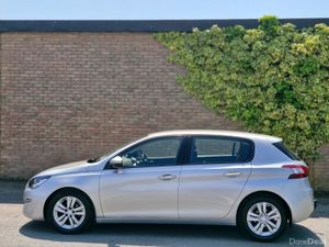 Peugeot 308 ACTIVE 1.6 HDI FINANCE AVAILABLE - Image 3