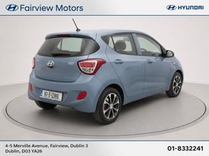 Hyundai i10 CLASSIC 1.0 Petrol - Only 28,000 Km - - Image 2