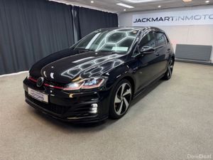 Volkswagen Golf GTI - Image 4