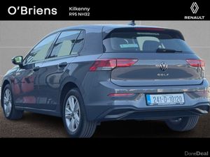 Volkswagen Golf 2.0 TDI 115HP Life - Image 3