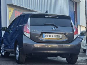 Toyota Aqua Low Mileage - Image 4