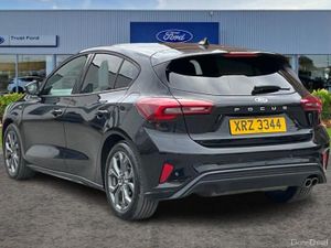 Ford Focus 1.0T EcoBoost MHEV ST-Line Hatchback 5d - Image 2