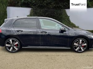 Volkswagen Golf GTD - Image 3