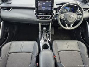 Toyota Corolla Cross ** HYBRID ** AUTO ** HUGE SPE - Image 2