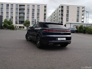 Porsche Cayenne E-Hybrid Coupe - Image 3