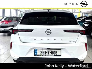 Opel Astra ELEGANCE 130 BHP DEMO - Image 4