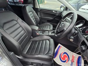 Volkswagen Golf YES ONLY 17,806 KLMs ( 132 REG FUL - Image 2