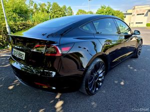 2021 TESLA MODEL 3 PREFORMSNCE AWD - Image 4