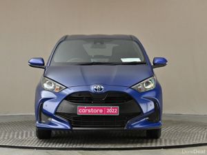 Toyota Yaris 1.5 HYBRID **REVERSE CAM**PARK SENSOR - Image 2