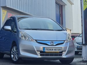 Honda Fit Automatic Hybrid - Image 2