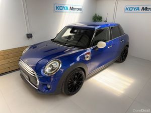 Mini Cooper 1.5 COOPER STEALTH SERIES 5DR PETROL A - Image 2
