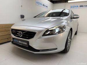Volvo V40 2.0 D4 SE LUXURY PLUS DIESEL AUTOMATIC / - Image 4